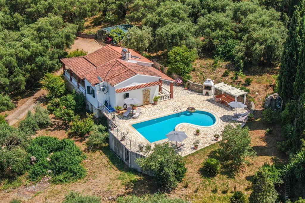 Villa Olive Grove And Sea View Agios Spyridon  外观 照片